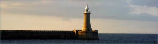 Lighthouse at Tynemouth.  Photography by Top Banana